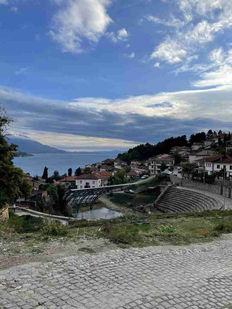 Che fare a Ohrid, la perla della Macedonia del Nord 3 Anfiteatro romano, Ohrid