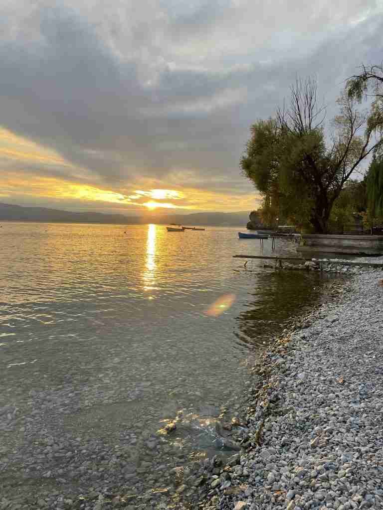 Che fare a Ohrid, la perla della Macedonia del Nord 5 Tramonto a Ohrid